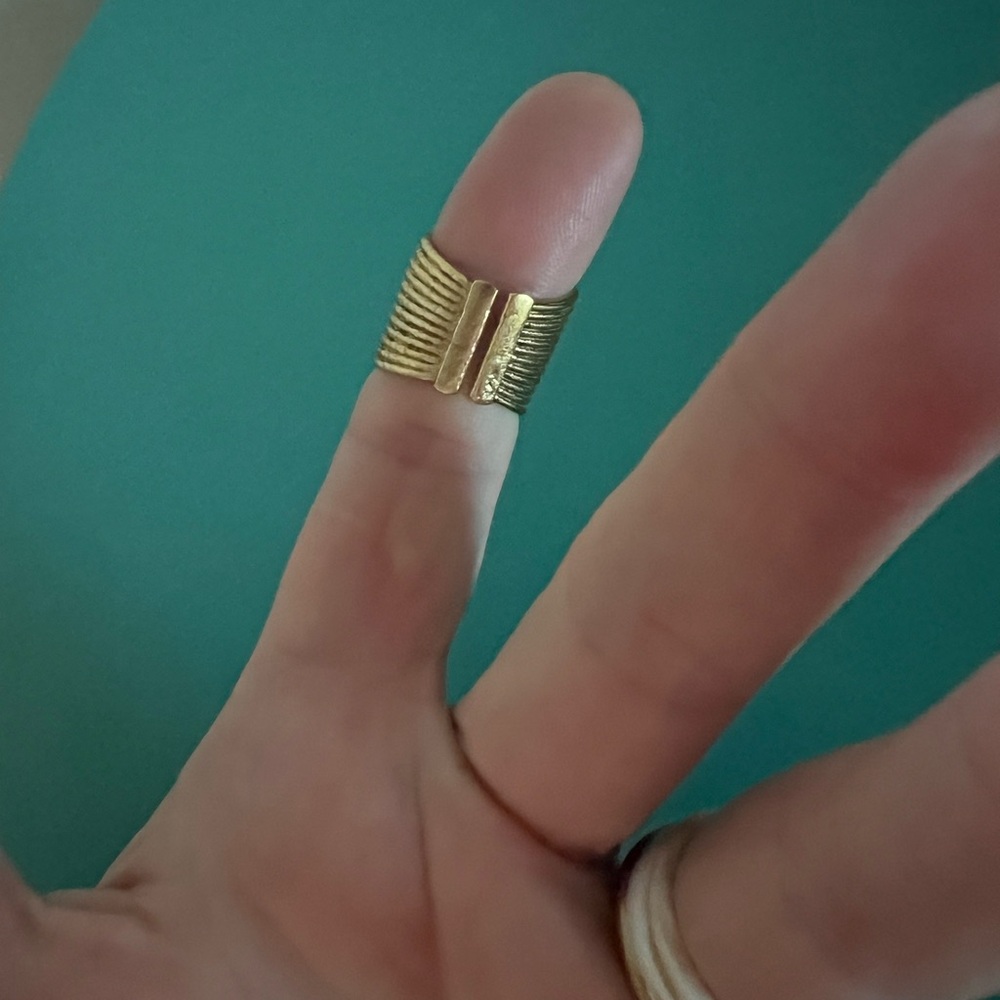 Gold Textured Ring - Picture 3 of 6